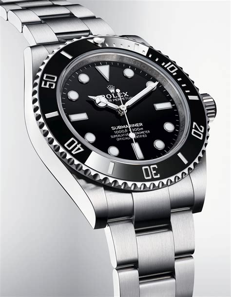 rolex oyster perpetual datejust submariner vs fake|rolex submariner date black price.